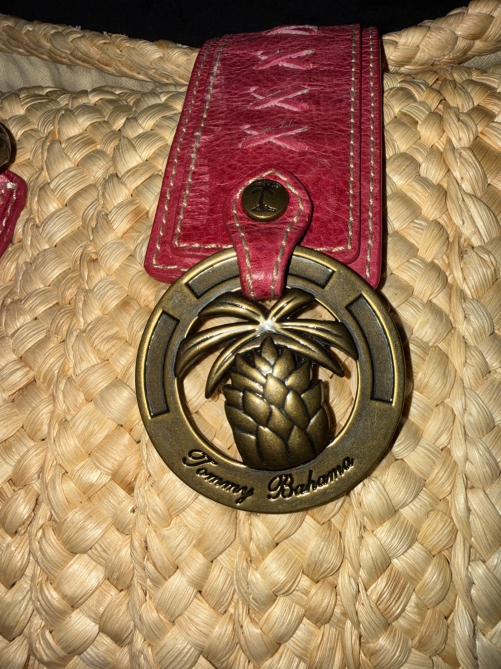 Tommy Bahama Straw Tote with Pink Leather Trim and Medallion - Picture 11 of 16